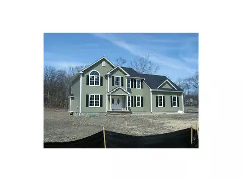 10 Pine Ridge Dr, Cranston, RI 02921 photo 1