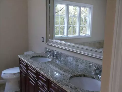 10 Pine Ridge Dr, Cranston, RI 02921 photo 10