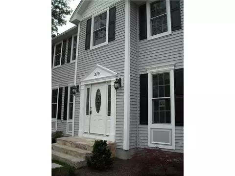 10 Pine Ridge Dr, Cranston, RI 02921 photo 4