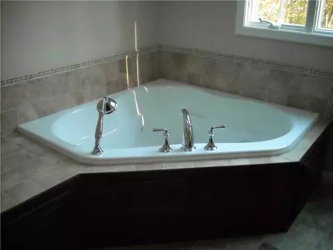 10 Pine Ridge Dr, Cranston, RI 02921 photo 9