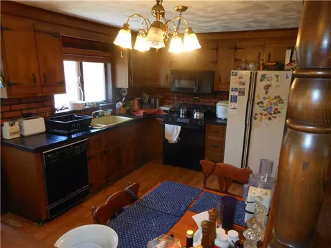 134 E Killingly Rd, Foster, RI 02825 photo 6