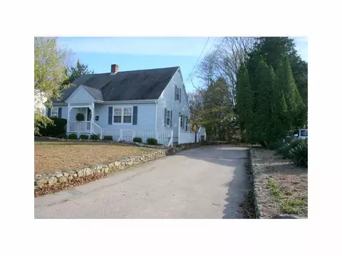 25 Boiling Spring Ave, Westerly, RI 02891 photo 3