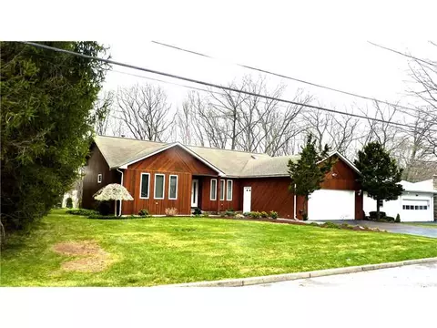 25 Fox Ridge Dr, Cranston, RI 02921 photo 19