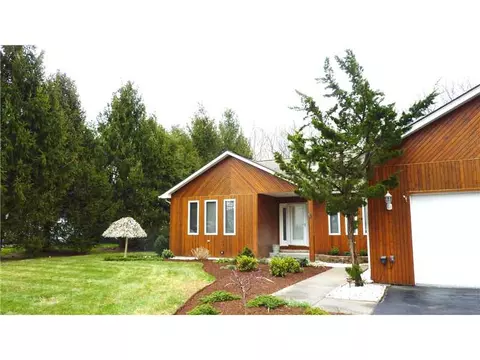 25 Fox Ridge Dr, Cranston, RI 02921 photo 21