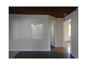 43 Ronian St, Woonsocket, RI 02895 photo 4