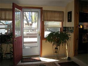 176 Hillard Ave, Warwick, RI 02886 photo 8
