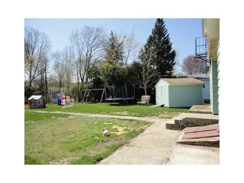 334 Coe St, Woonsocket, RI 02895 photo 7