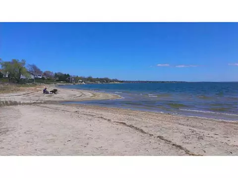 54 Claypool Dr, Warwick, RI 02886 photo 12
