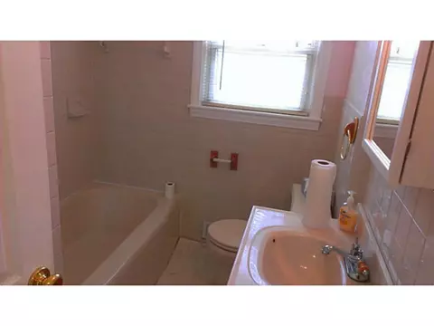 54 Claypool Dr, Warwick, RI 02886 photo 7