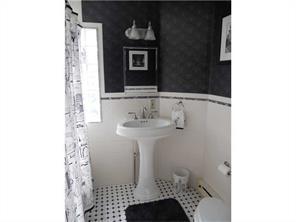 193 Gaskill St, Woonsocket, RI 02895 photo 16