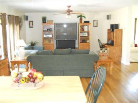 2 Lima Dr, Westerly, RI 02891 photo 3