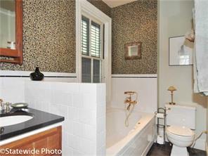 1078 Buttonwoods Rd, Warwick, RI 02886 photo 8
