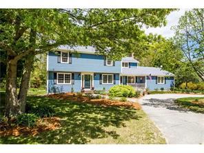 2 Beech Tree Ct, Barrington, RI 02806 photo 1