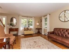 2 Beech Tree Ct, Barrington, RI 02806 photo 10