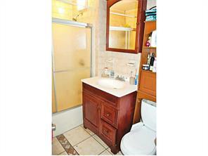 787 Bernon St, Woonsocket, RI 02895 photo 11