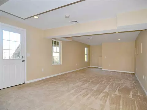14 Coastwind Dr, Westerly, RI 02891 photo 12
