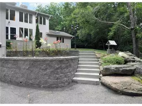 34 Woodbine Ln, Exeter, RI 02822 photo 9