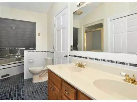 34 Woodbine Ln, Exeter, RI 02822 photo 8