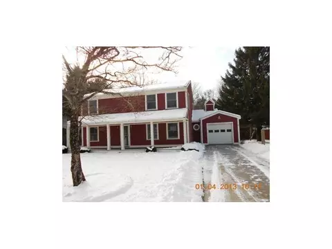 7 Reynolds Plat Rd, Glocester, RI 02814 photo 1
