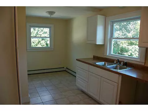 23 Fairview Ave, Westerly, RI 02891 photo 12