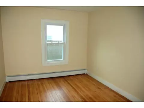 23 Fairview Ave, Westerly, RI 02891 photo 8