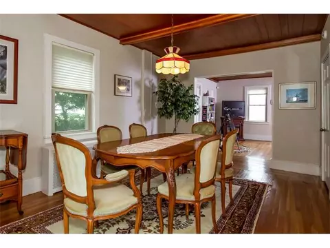 116 Shawomet Ave, Warwick, RI 02889 photo 9