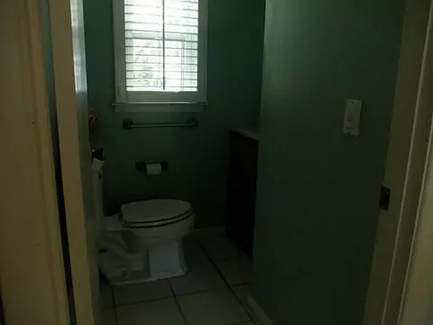 34 Landmark Rd, Warwick, RI 02886 photo 11
