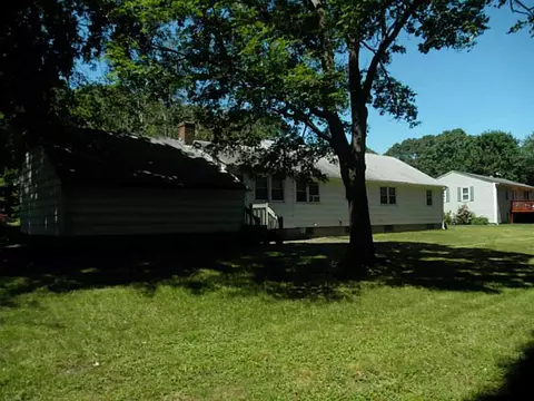 34 Landmark Rd, Warwick, RI 02886 photo 13