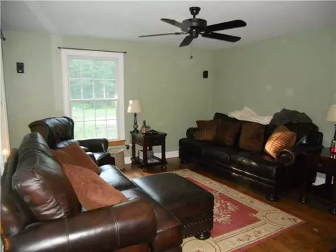 500 Cooper Hill Rd, Mapleville, RI 02839 photo 6