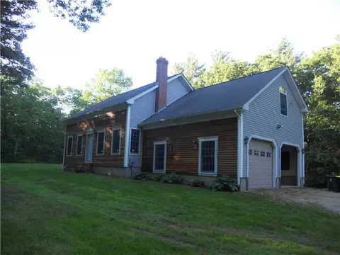 500 Cooper Hill Rd, Mapleville, RI 02839 photo 2
