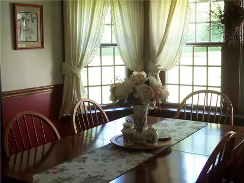 1253 Warwick Neck Ave, Warwick, RI 02889 photo 8