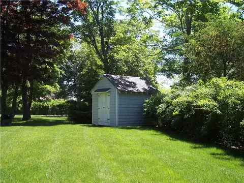 1253 Warwick Neck Ave, Warwick, RI 02889 photo 24