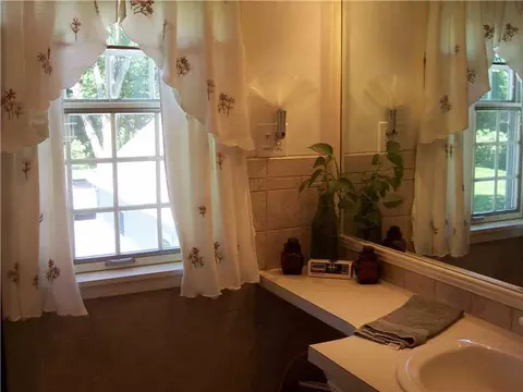 1253 Warwick Neck Ave, Warwick, RI 02889 photo 19