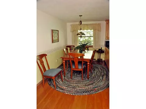 69 Forestdale Dr, Cumberland, RI 02864 photo 11