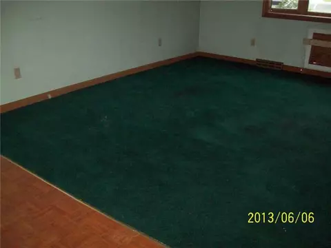 2 Edith St, Coventry, RI 02816 photo 5