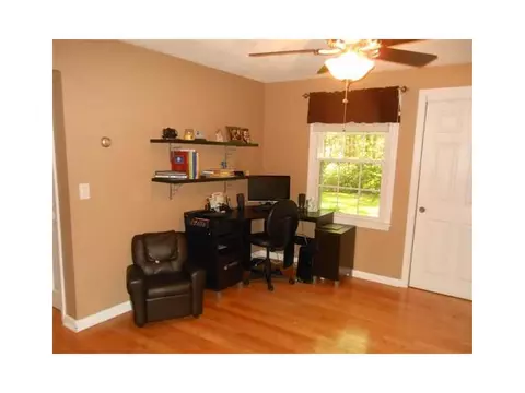 10 Tarbox Dr, Exeter, RI 02822 photo 8