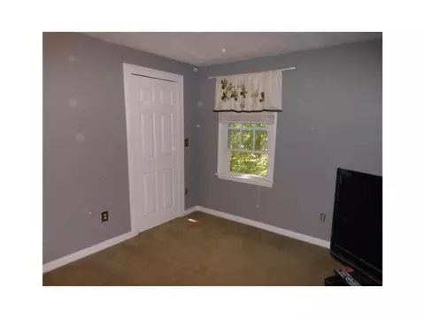 10 Tarbox Dr, Exeter, RI 02822 photo 10