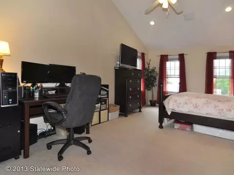 25 Virginia St, Fall River, MA 02720 photo 24