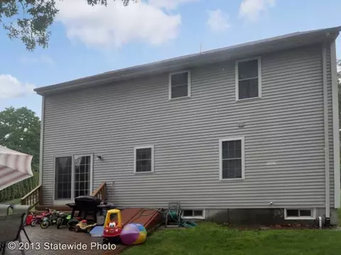 25 Virginia St, Fall River, MA 02720 photo 16
