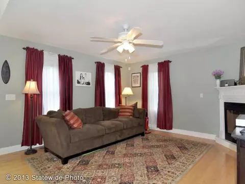 25 Virginia St, Fall River, MA 02720 photo 2
