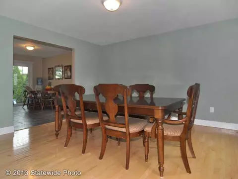 25 Virginia St, Fall River, MA 02720 photo 11