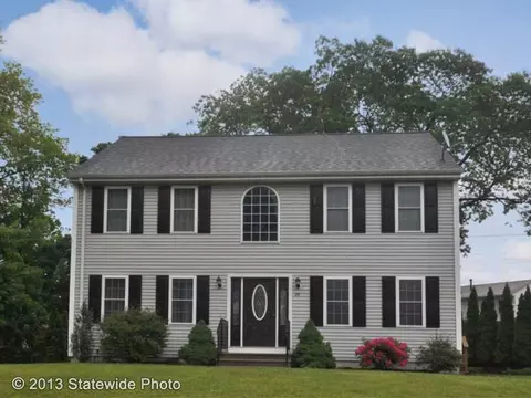 25 Virginia St, Fall River, MA 02720 photo 21