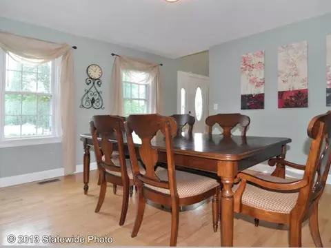25 Virginia St, Fall River, MA 02720 photo 14