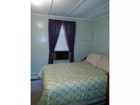 241 Gordon Ave, Warwick, RI 02889 photo 8