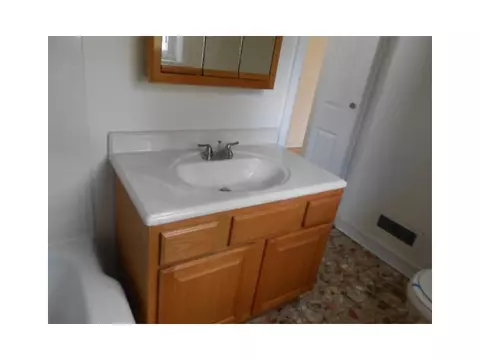 23 Harmony Ct, Warwick, RI 02889 photo 10