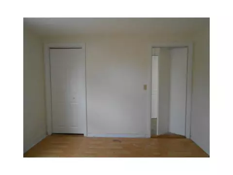 23 Harmony Ct, Warwick, RI 02889 photo 9