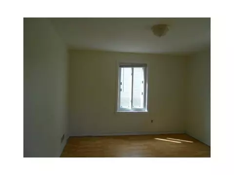 23 Harmony Ct, Warwick, RI 02889 photo 8