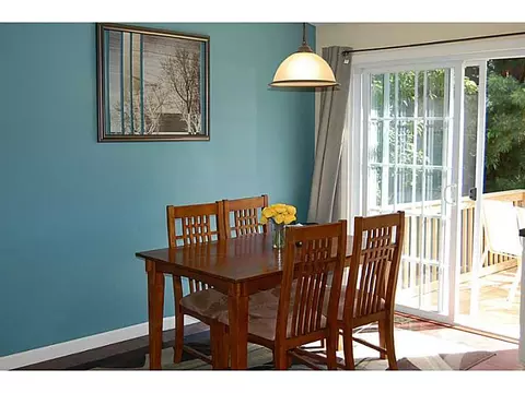 410 Buttonwoods Ave, Warwick, RI 02886 photo 7