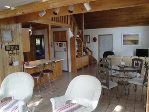 4 Bridgette Ln, Westerly, RI 02891 photo 8