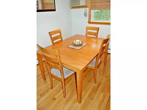 85 Victory Blvd, Woonsocket, RI 02895 photo 6